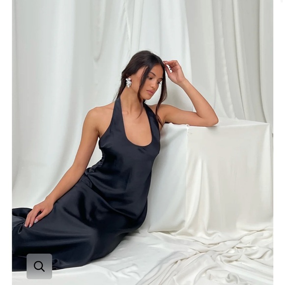 Halter Scoop Silk Maxi dress WeWoreWhat - Picture 2 of 4